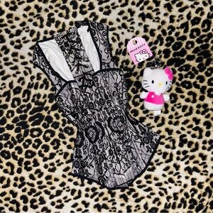 lip service black & cream corset